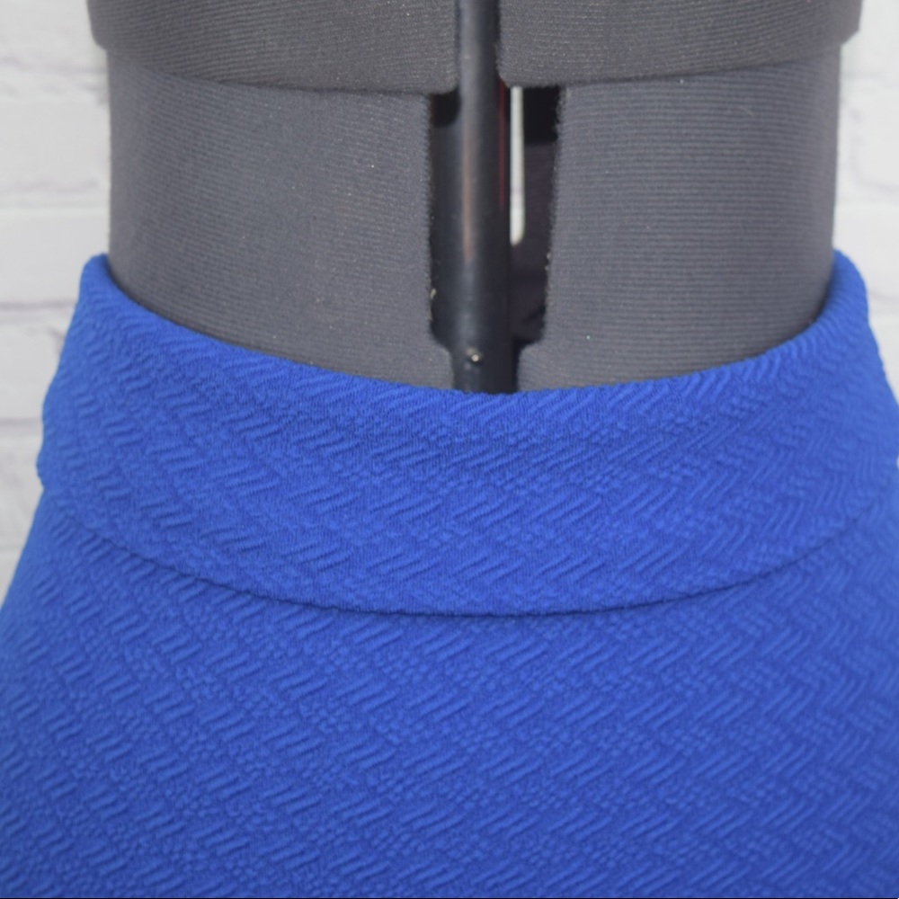 BNWT💙SOFT Blue pencil skirt stretchy yoga waist - Picture 6 of 8